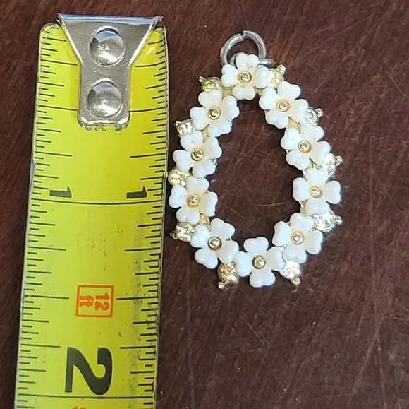 Oval estate, floral chandelier pendant - Picture 5 of 8